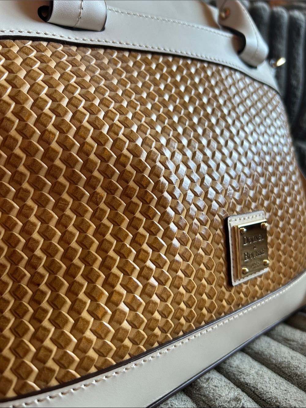 Dooney & Bourke 1975 Beacon Collection Woven Domed Satchel NWOT White Leather - Picture 4 of 16